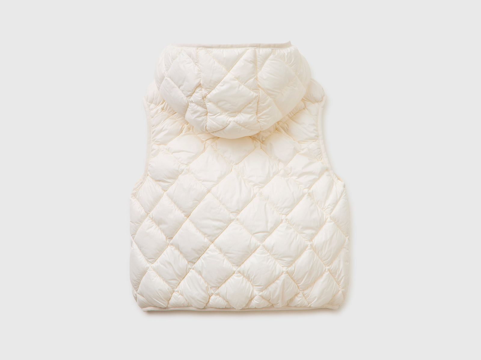 Sleeveless jacket with hood - ucb_image_BS