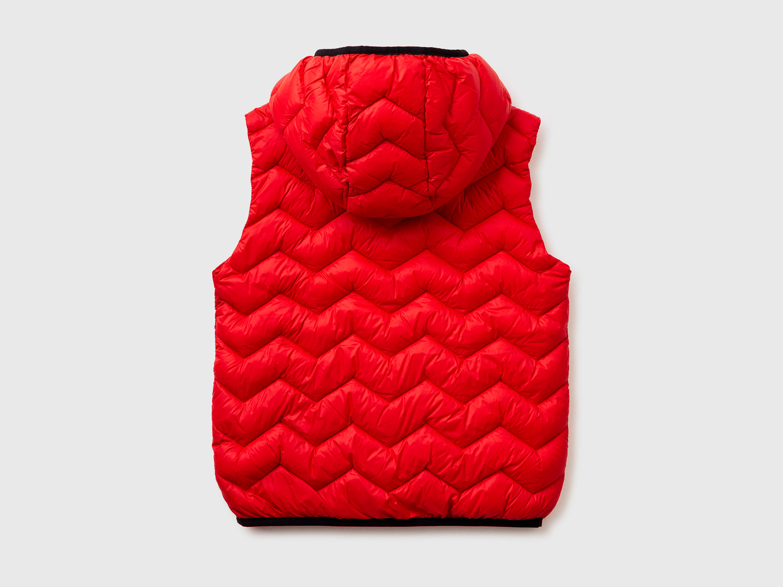 Colete acolchoado com capuz - ucb_image_BS