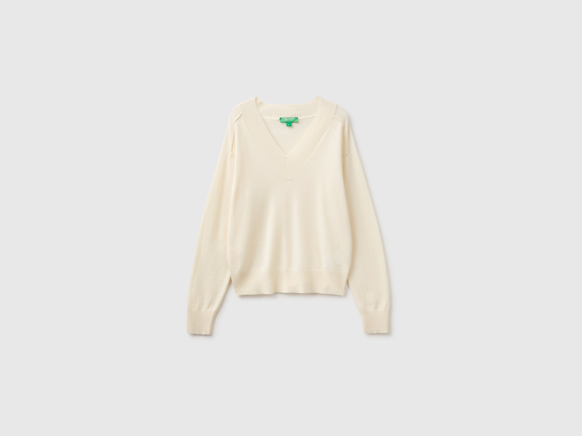 Camisola macia com decote em V - ucb_image_FS