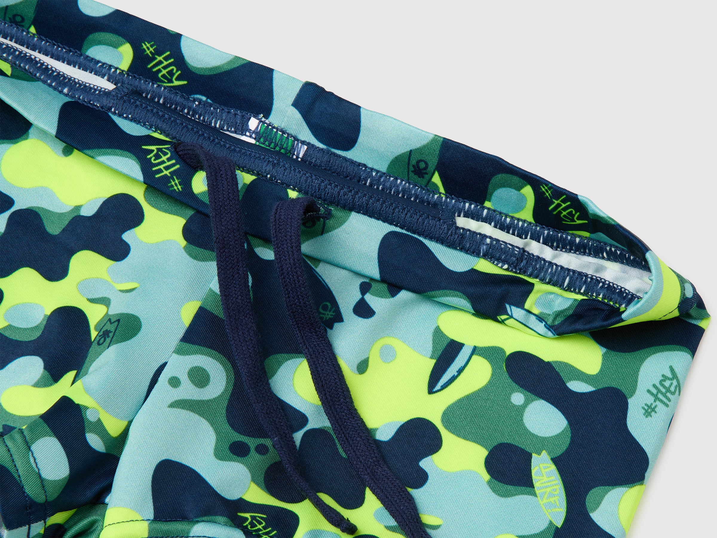 Boxers de biquíni camuflagem - ucb_image_DS1