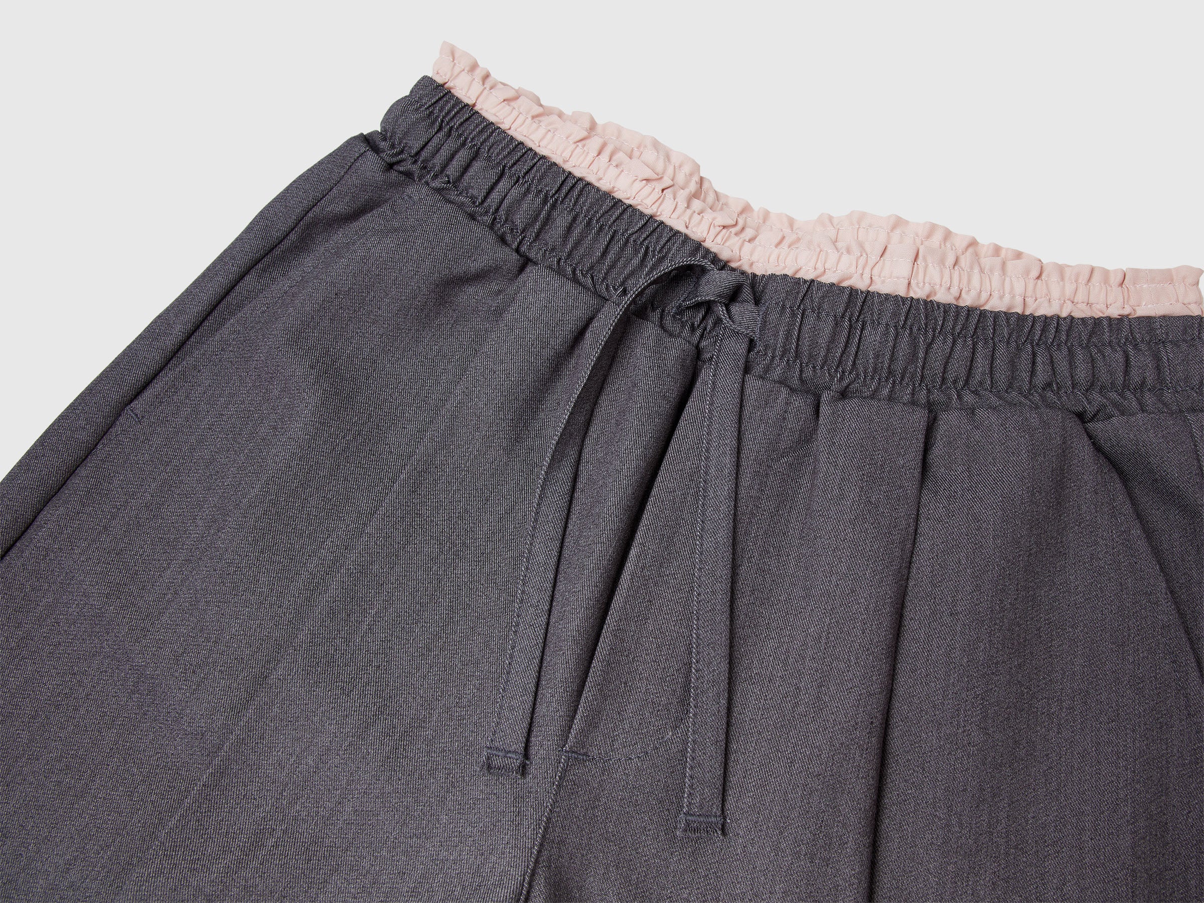 Bermudas amplas em viscose mista - ucb_image_DS1