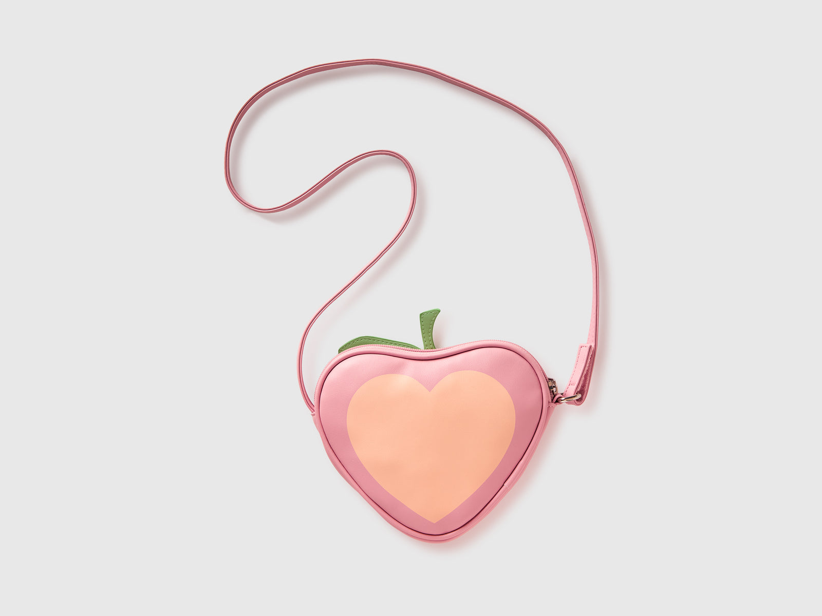 Strawberry-shaped crossbody bag - ucb_image_BS