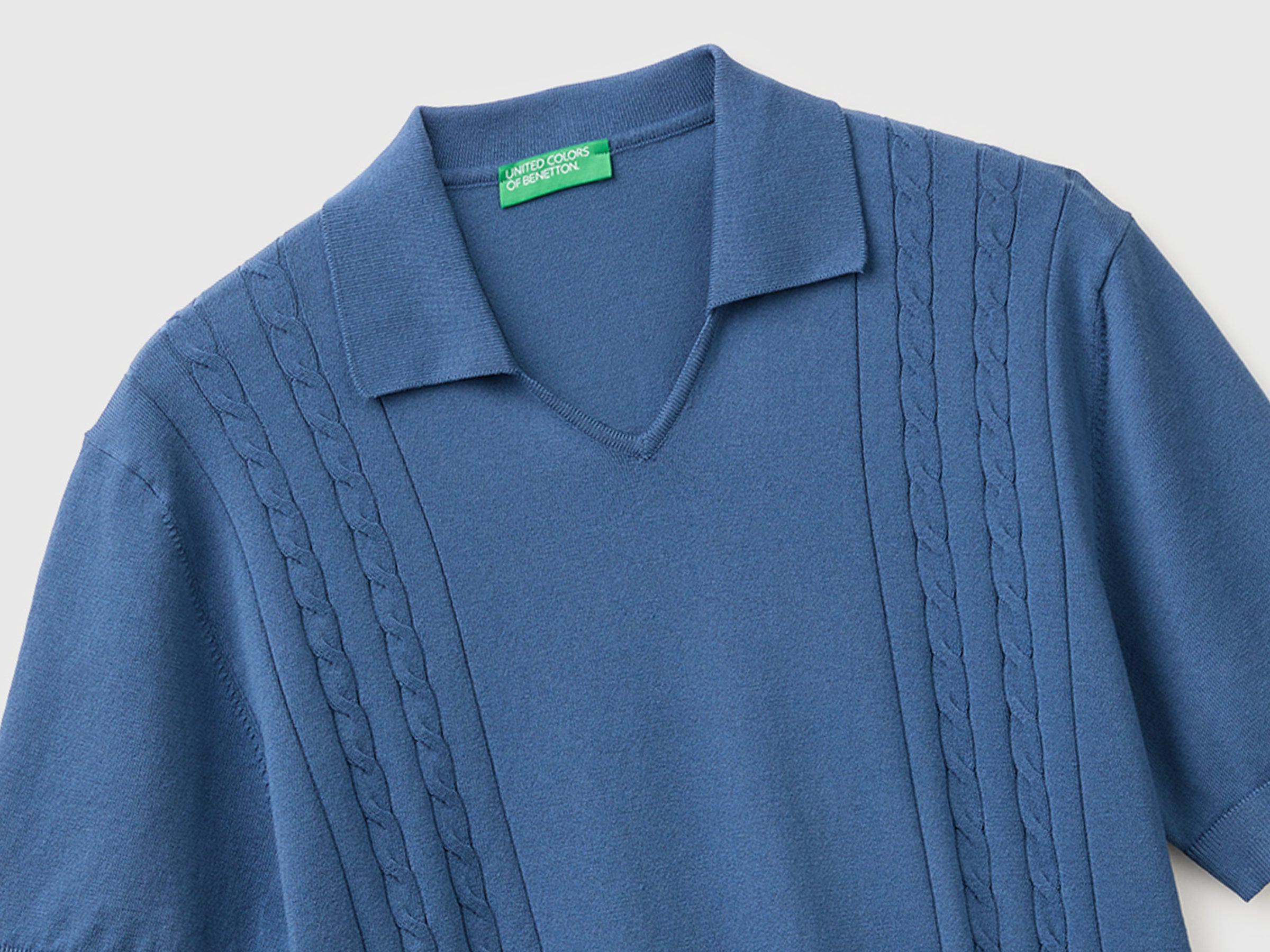 Knitted polo shirt with cables - ucb_image_FY
