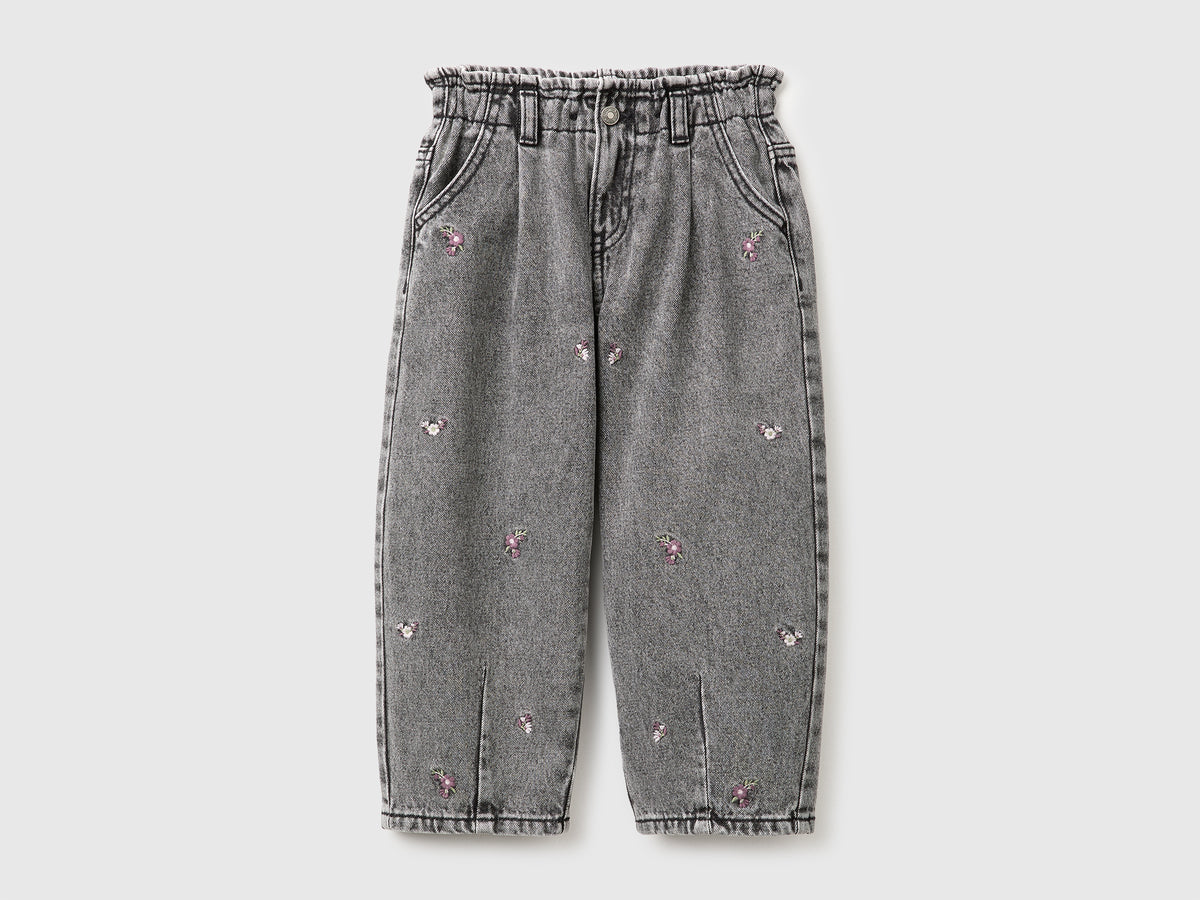 Jeans baloon fit com bordados - ucb_image_FS
