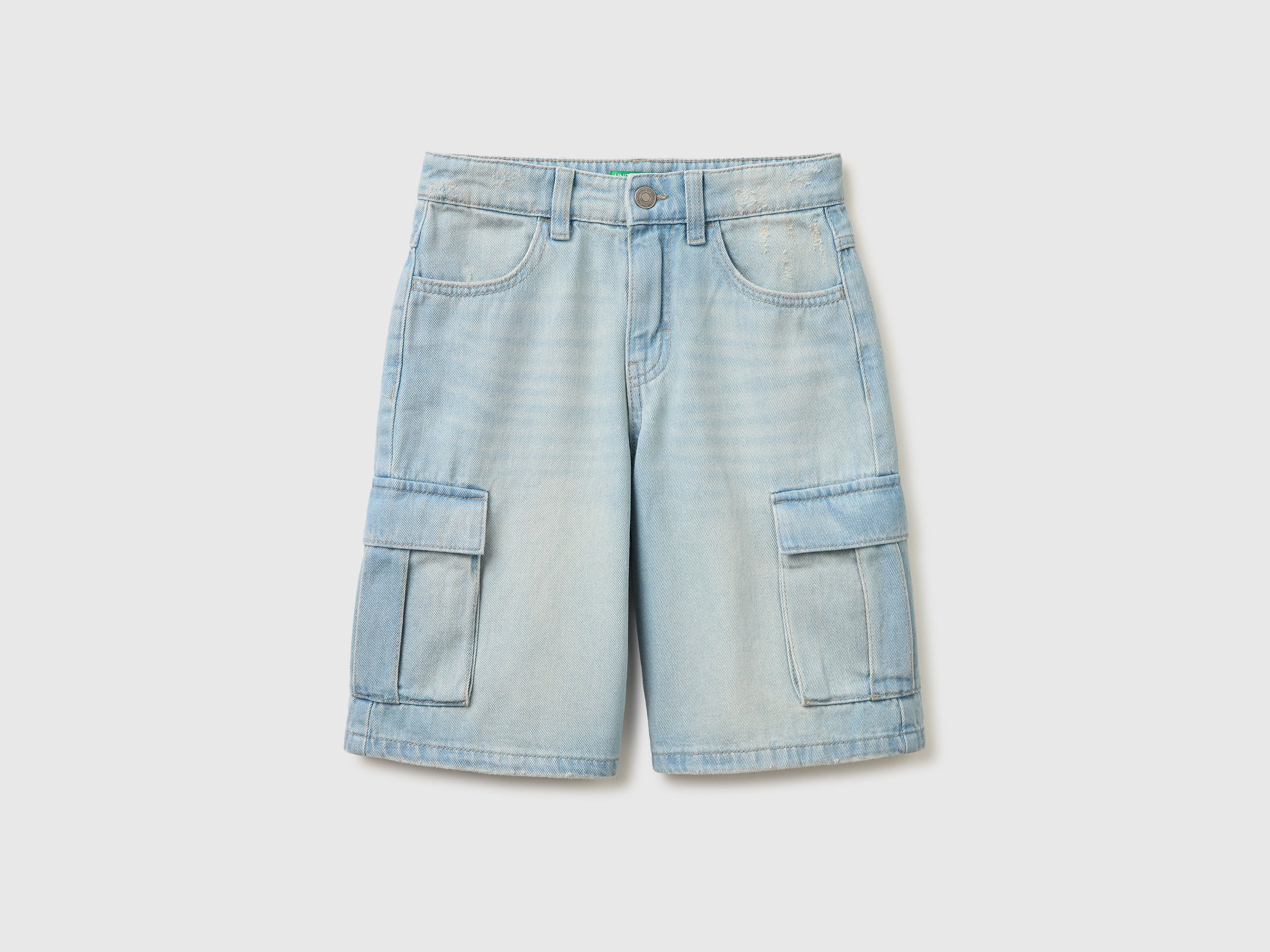 Denim Bermuda shorts with pockets - ucb_image_FS