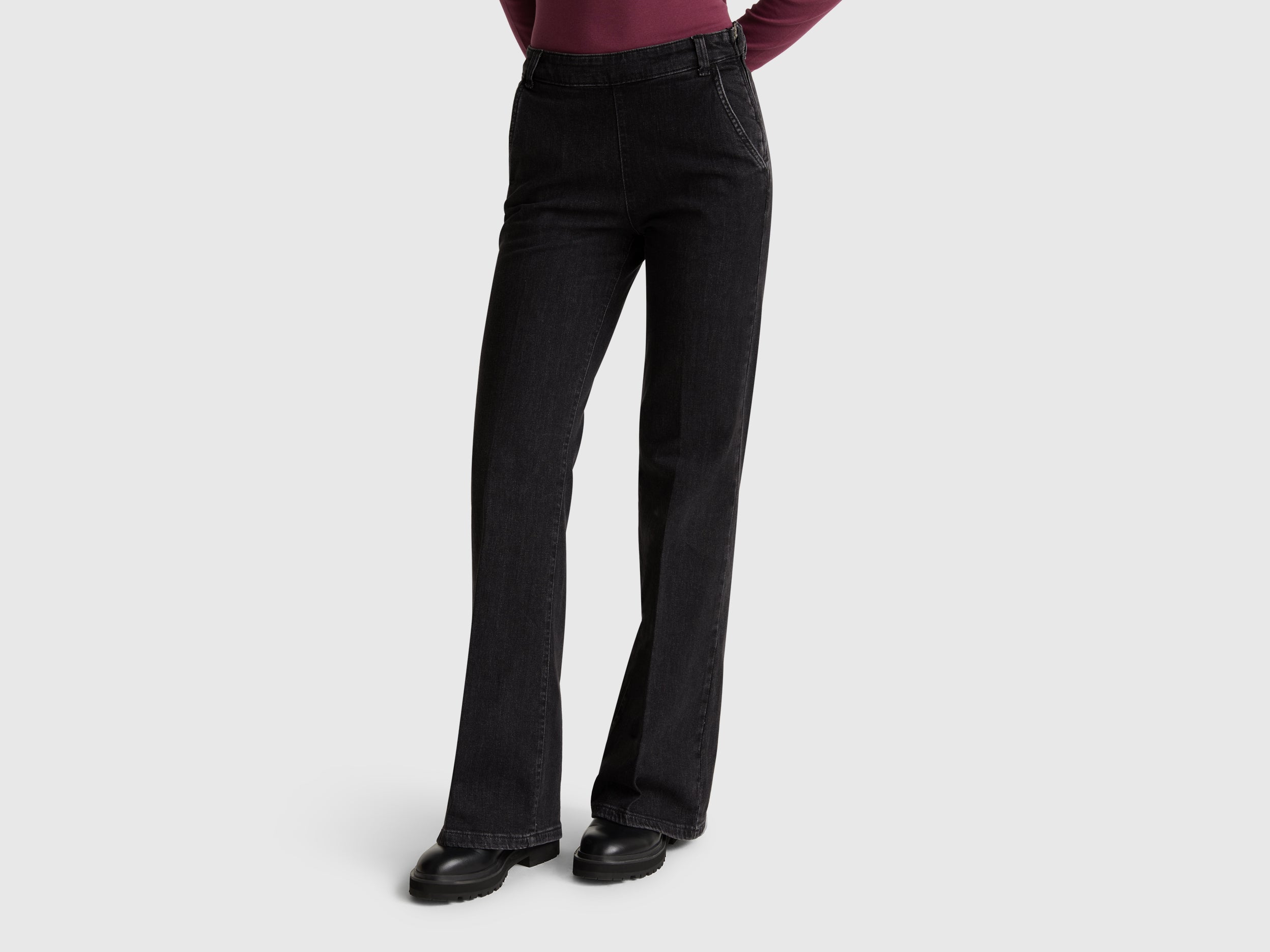 Jeans flare com fecho de correr - ucb_image_F