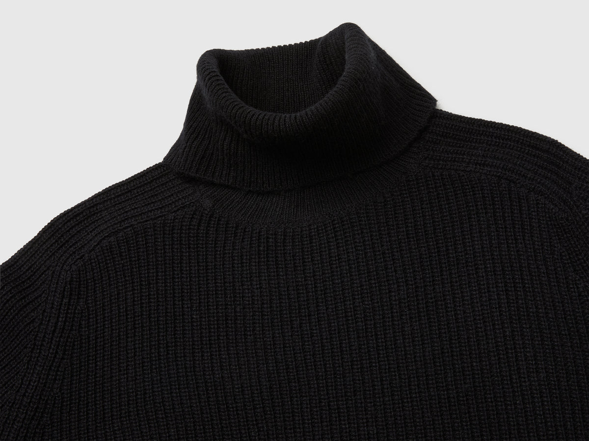 Vestido de gola alta em malha de lã mista - ucb_image_DS1
