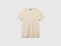 T-shirt slim fit com decote em V - ucb_image_FS