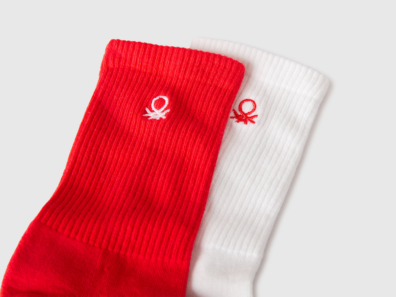 Set of sports socks - ucb_image_DS1