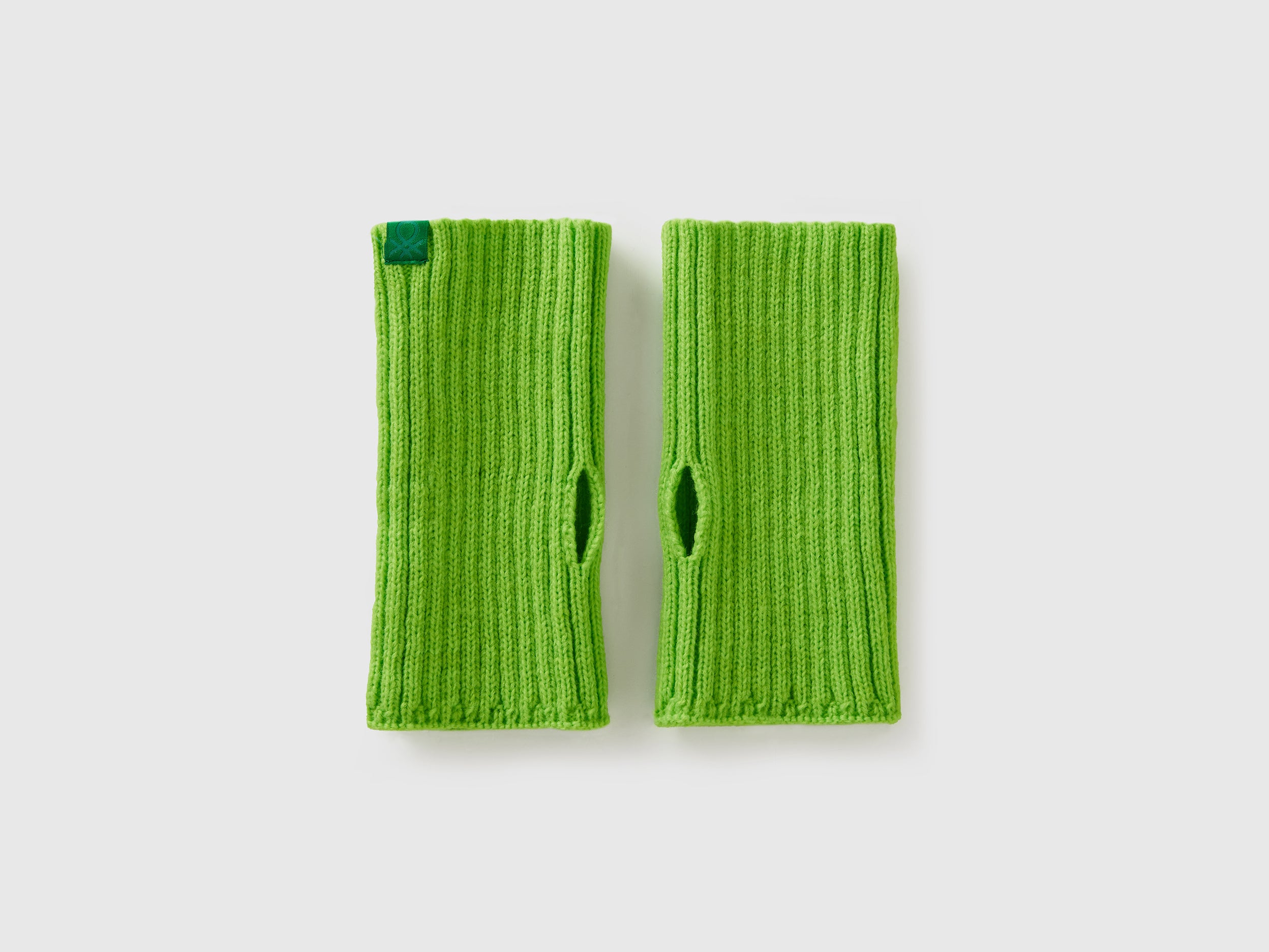 Luvas fluorescentes - ucb_image_FS