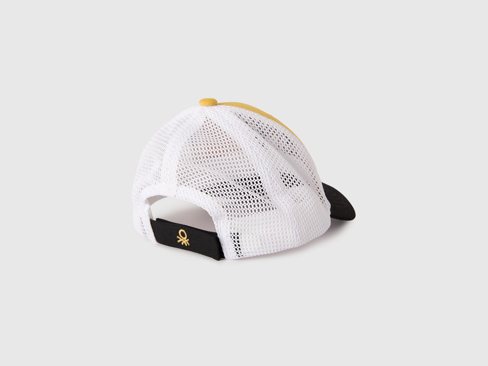 Baseball cap with embroidery - ucb_image_BS