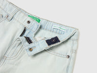 Denim Bermuda shorts with cuffs - ucb_image_DS1