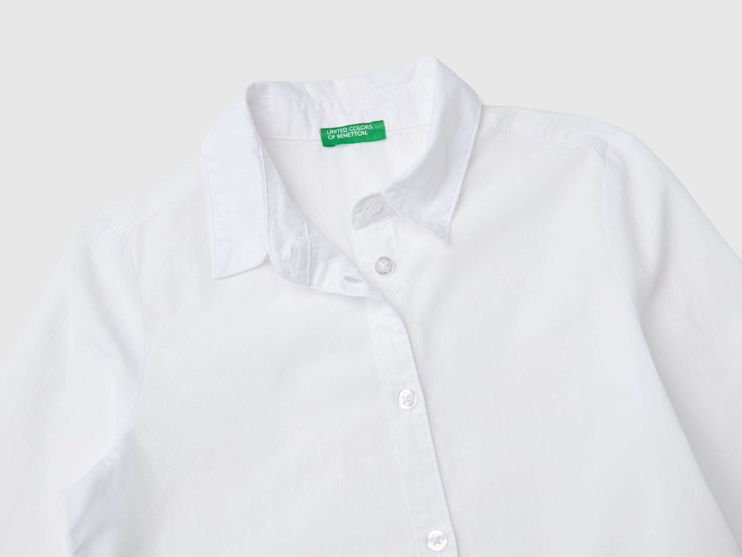 Camisa branca em algodão puro - ucb_image_DS1