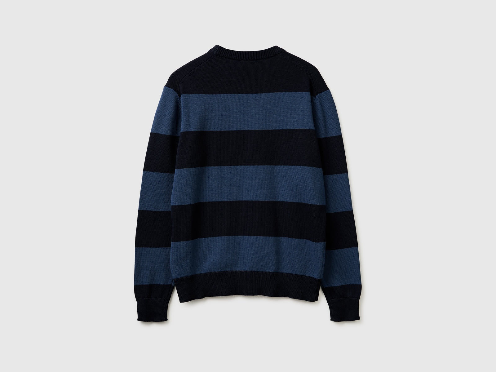 Striped sweater - ucb_image_BS