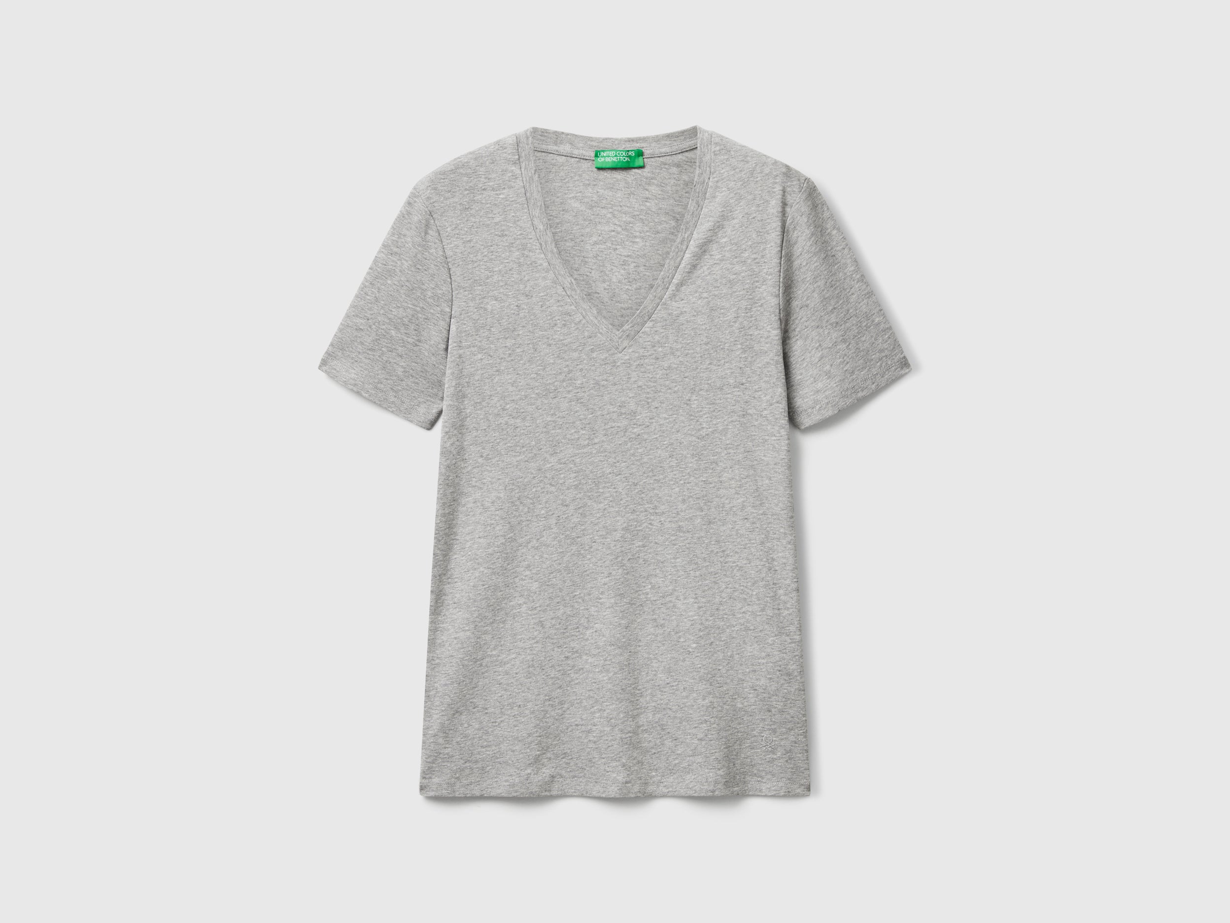 T-shirt em algodão puro com decote em V - ucb_image_FS