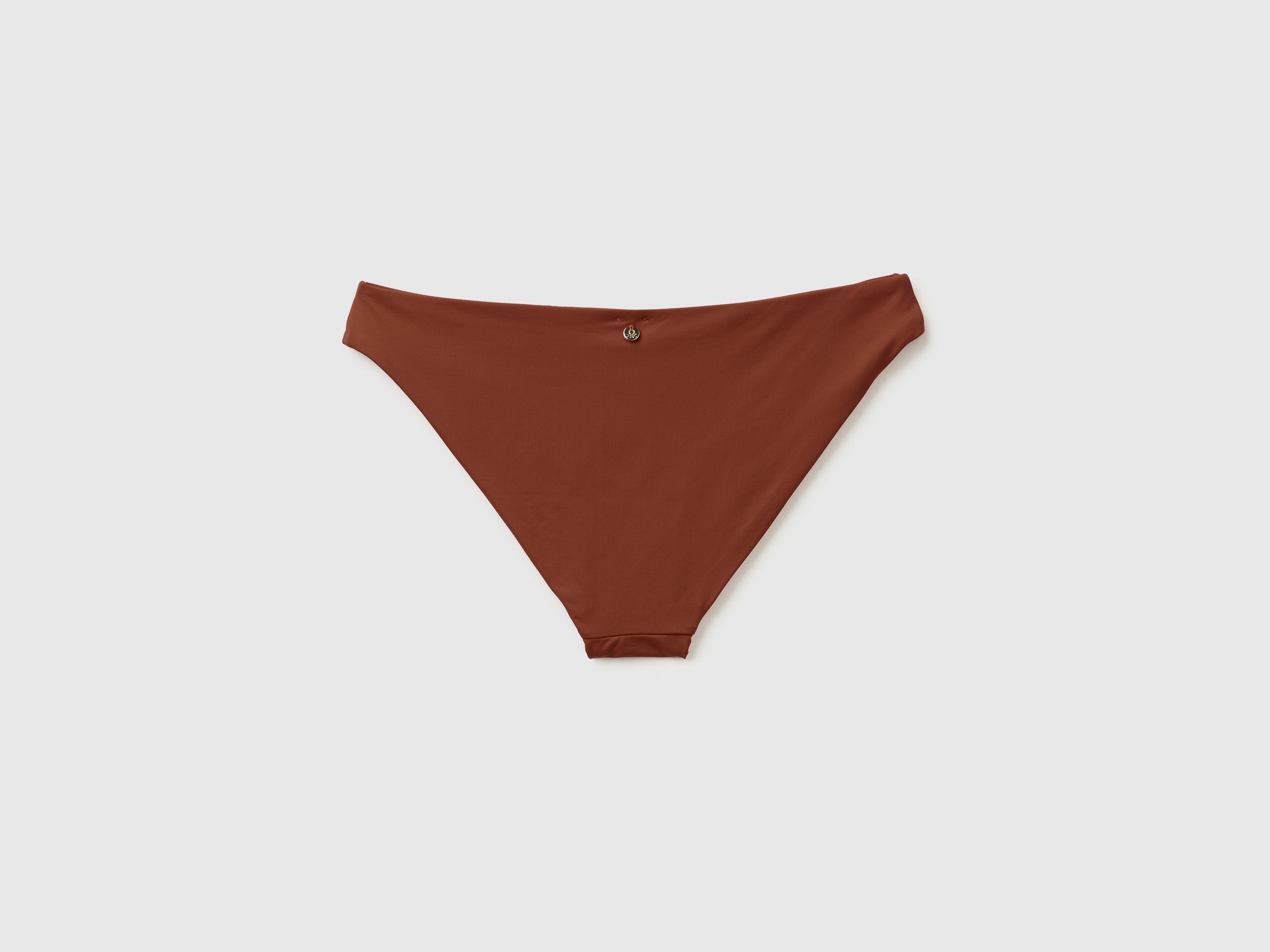 Classic swim briefs in ECONYL® - ucb_image_BS