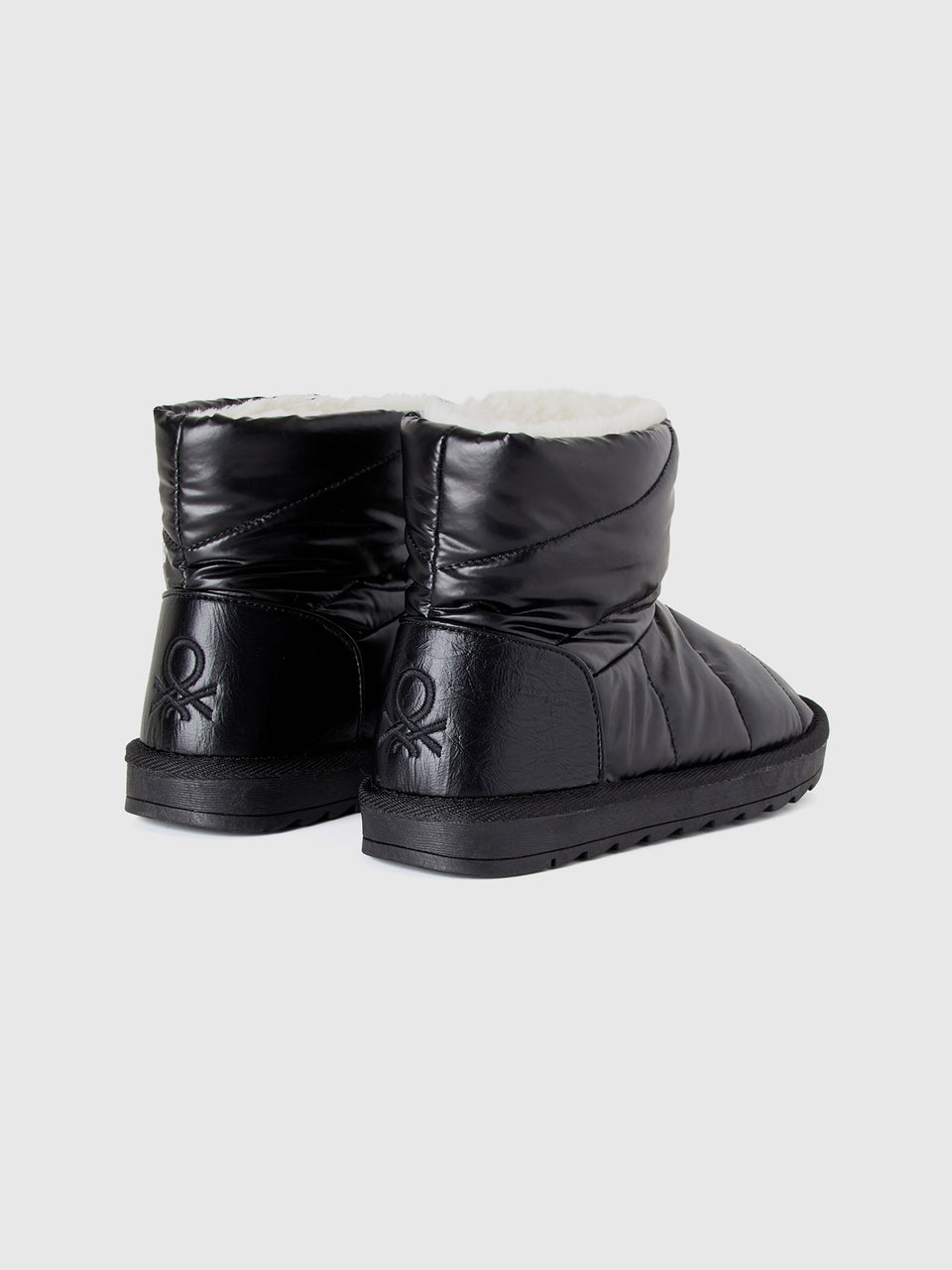 Botins efeito laminado - ucb_image_BS