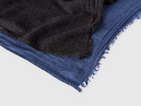 Two-tone scarf - ucb_image_DS1