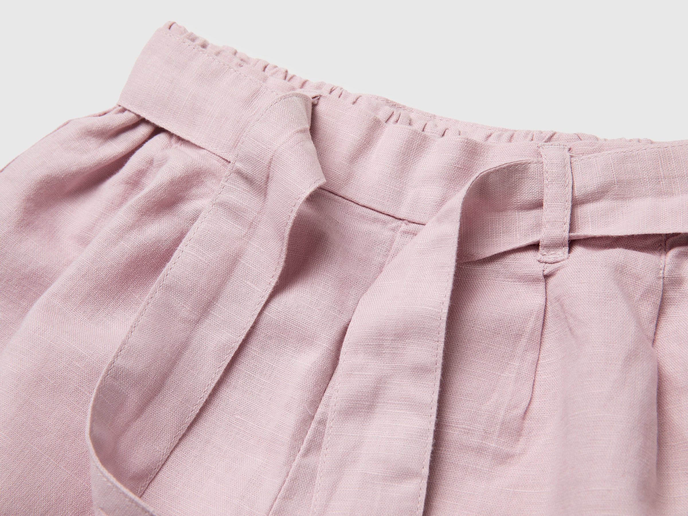 Linen blend shorts with sash - ucb_image_DS1