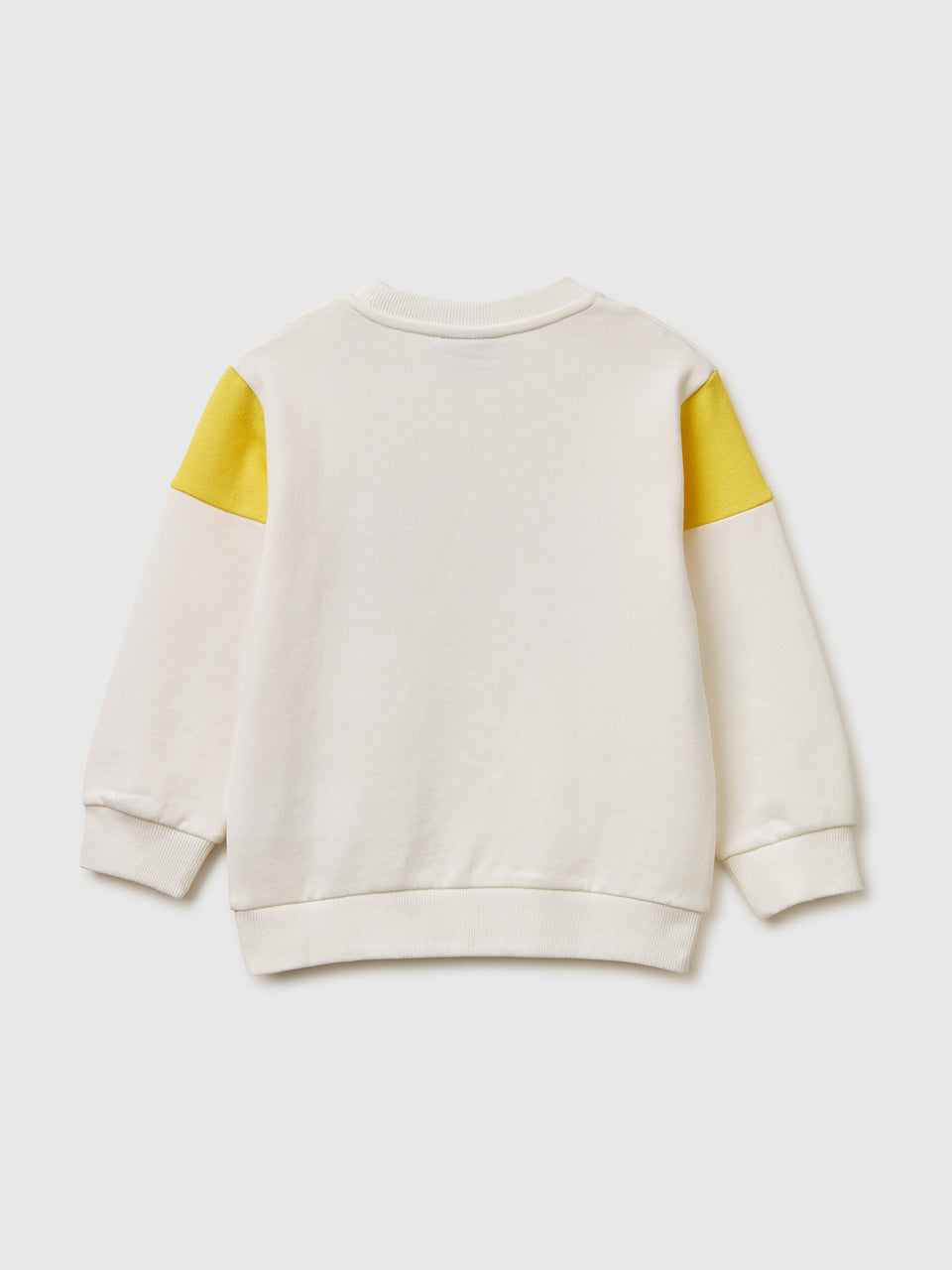Closed Sweatshirt © Disney Pixar Cars - ucb_image_BS