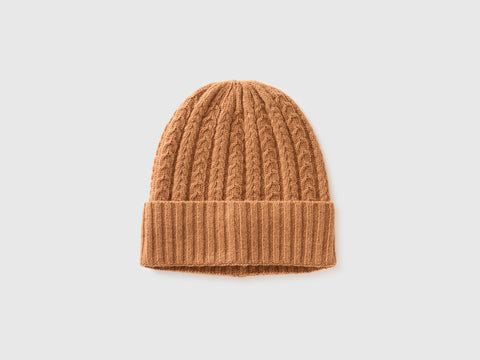 Gorro com trança - ucb_image_FS