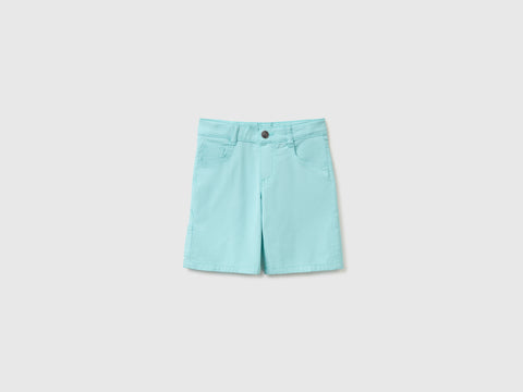 Lightweight Bermuda shorts with pockets - ucb_image_FS
