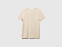 T-shirt slim fit com decote em V - ucb_image_BS