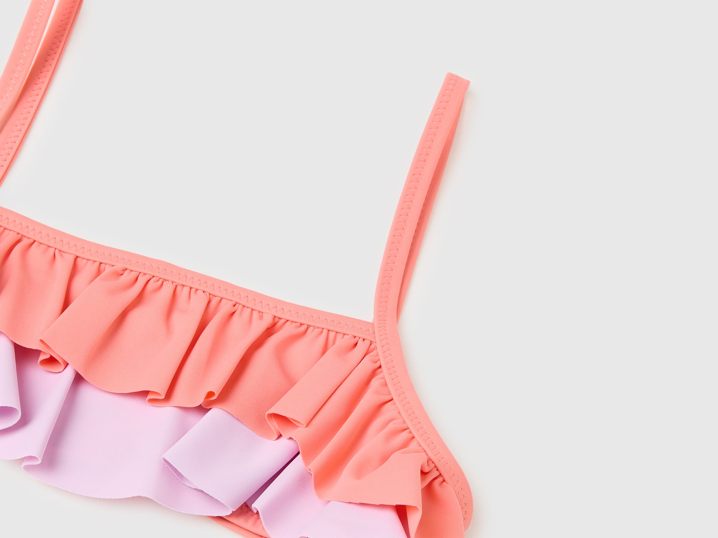 Bikini with ruffles - ucb_image_DS1