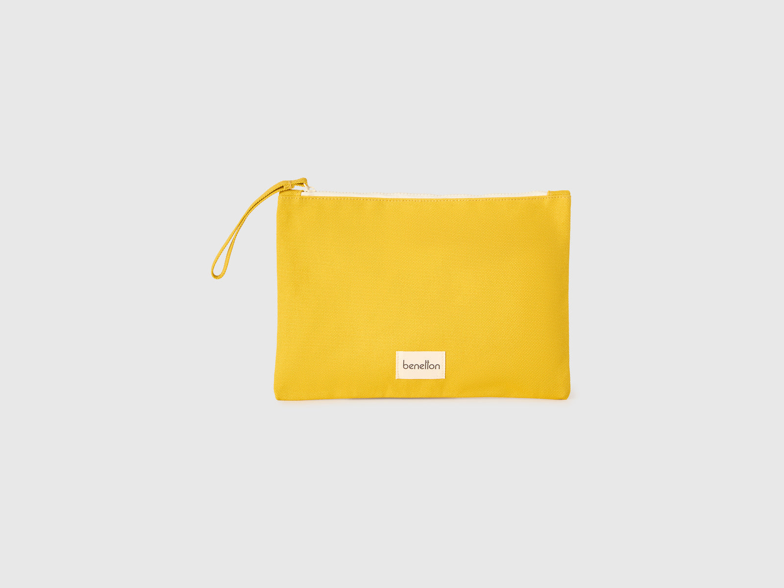 Yellow tablet case - ucb_image_FS