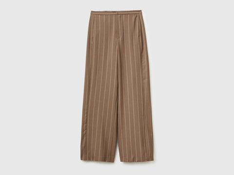 Wide-leg pinstriped trousers - ucb_image_FS