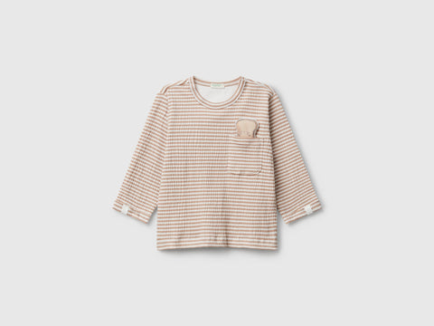 T-shirt com bolso pequeno e patch - ucb_image_FS