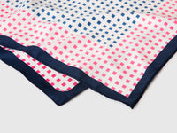 Lenço com estampa padrão - ucb_image_DS1