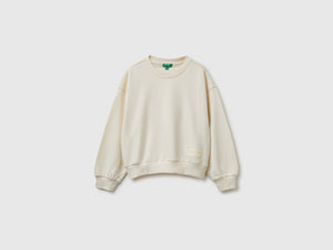 Geschlossenes Sweatshirt aus 100% Baumwolle