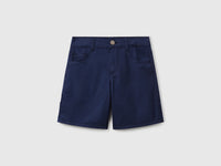 Lightweight Bermuda shorts with pockets - ucb_image_FS
