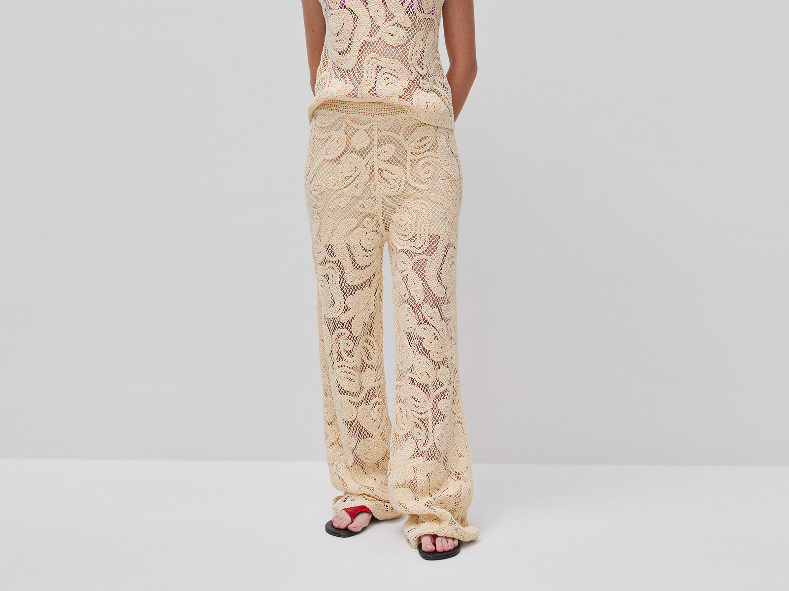 Embroidered knitted trousers