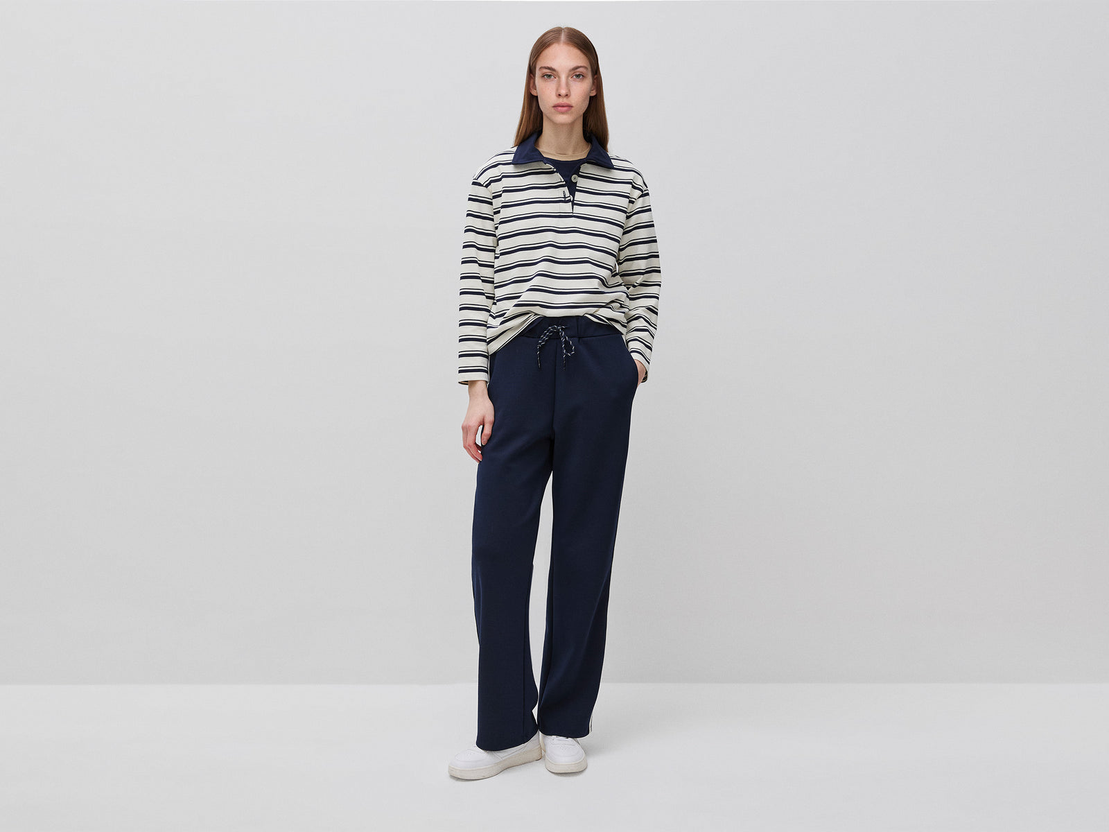 Trousers with striped side bands