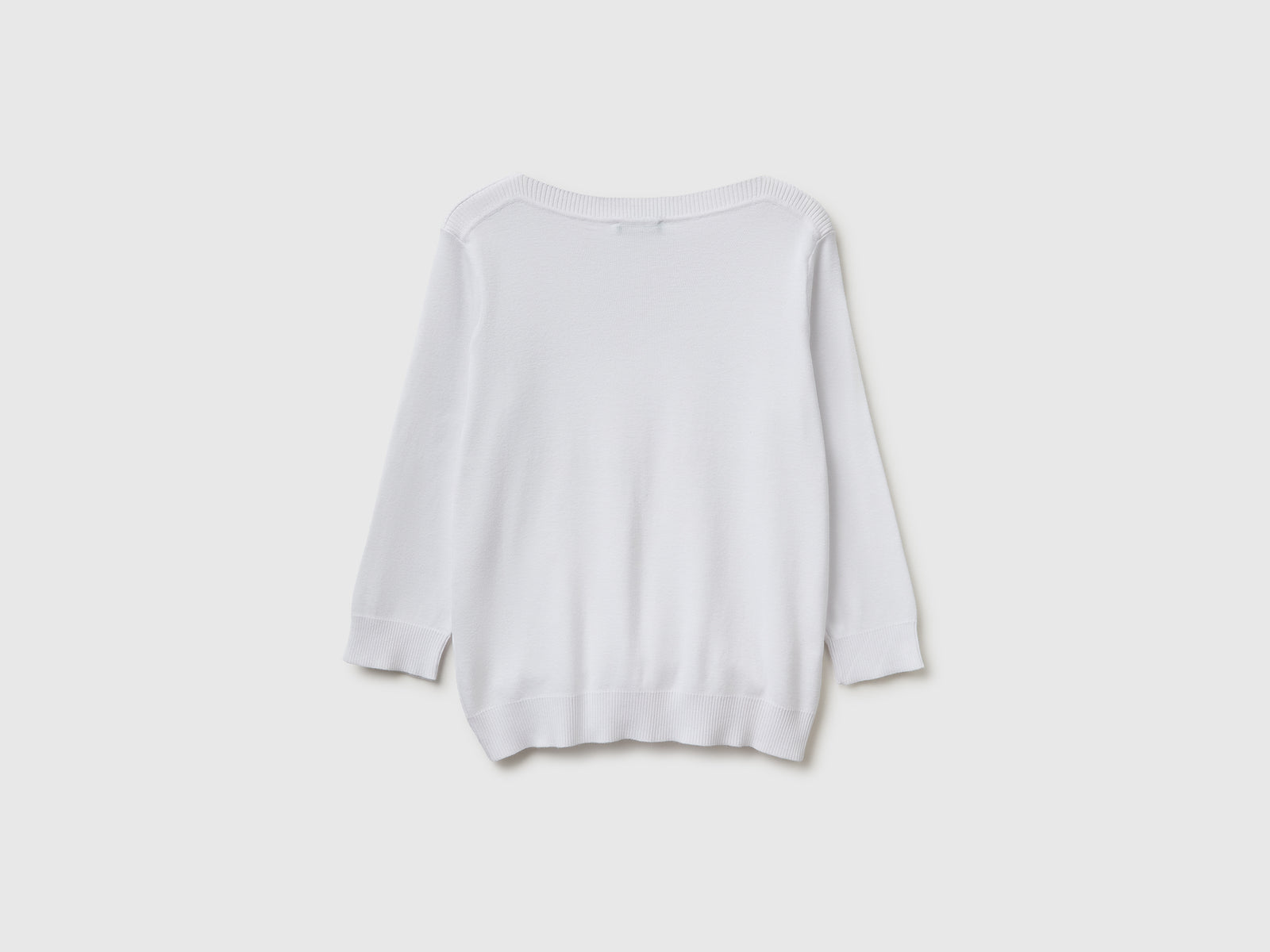 White sweater with boat neck - ucb_image_BS