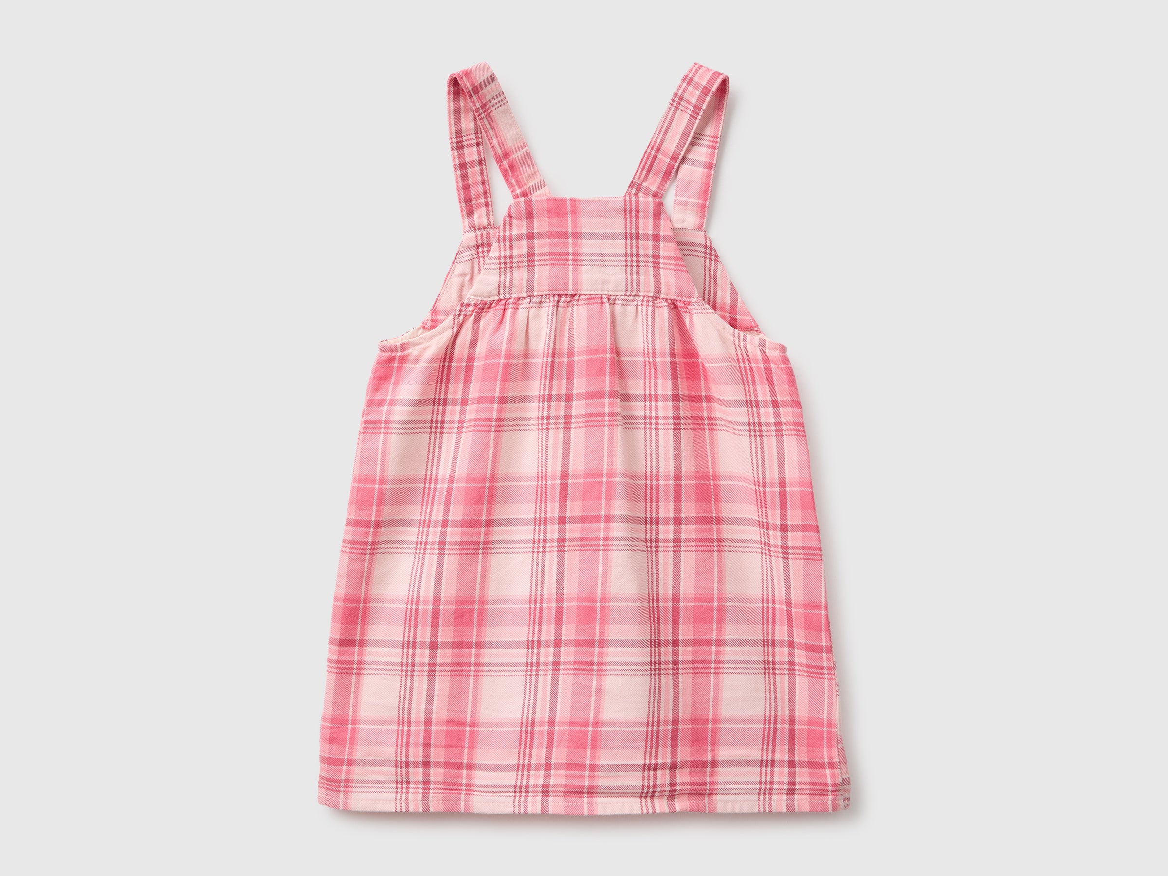Vestido jardineira aos quadrados - ucb_image_BS