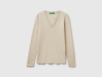 T-shirt bege com decote em V - ucb_image_FS