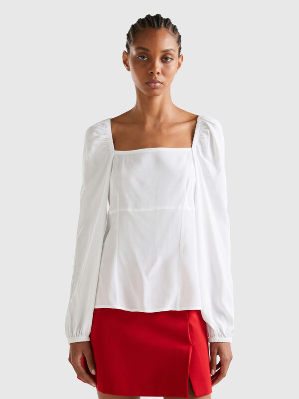 Slim-Fit-Bluse mit quadratischem Ausschnitt