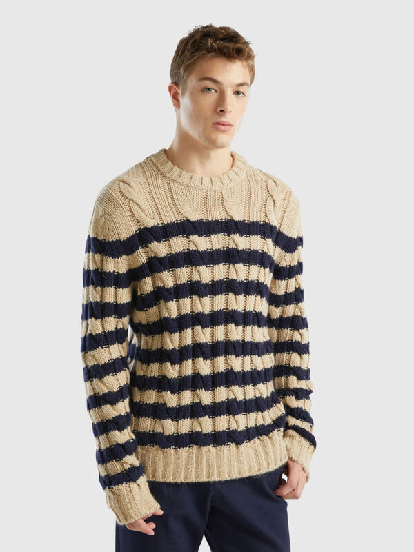 Gestreifter Pullover aus einer Mischung aus Wolle und Alpaka