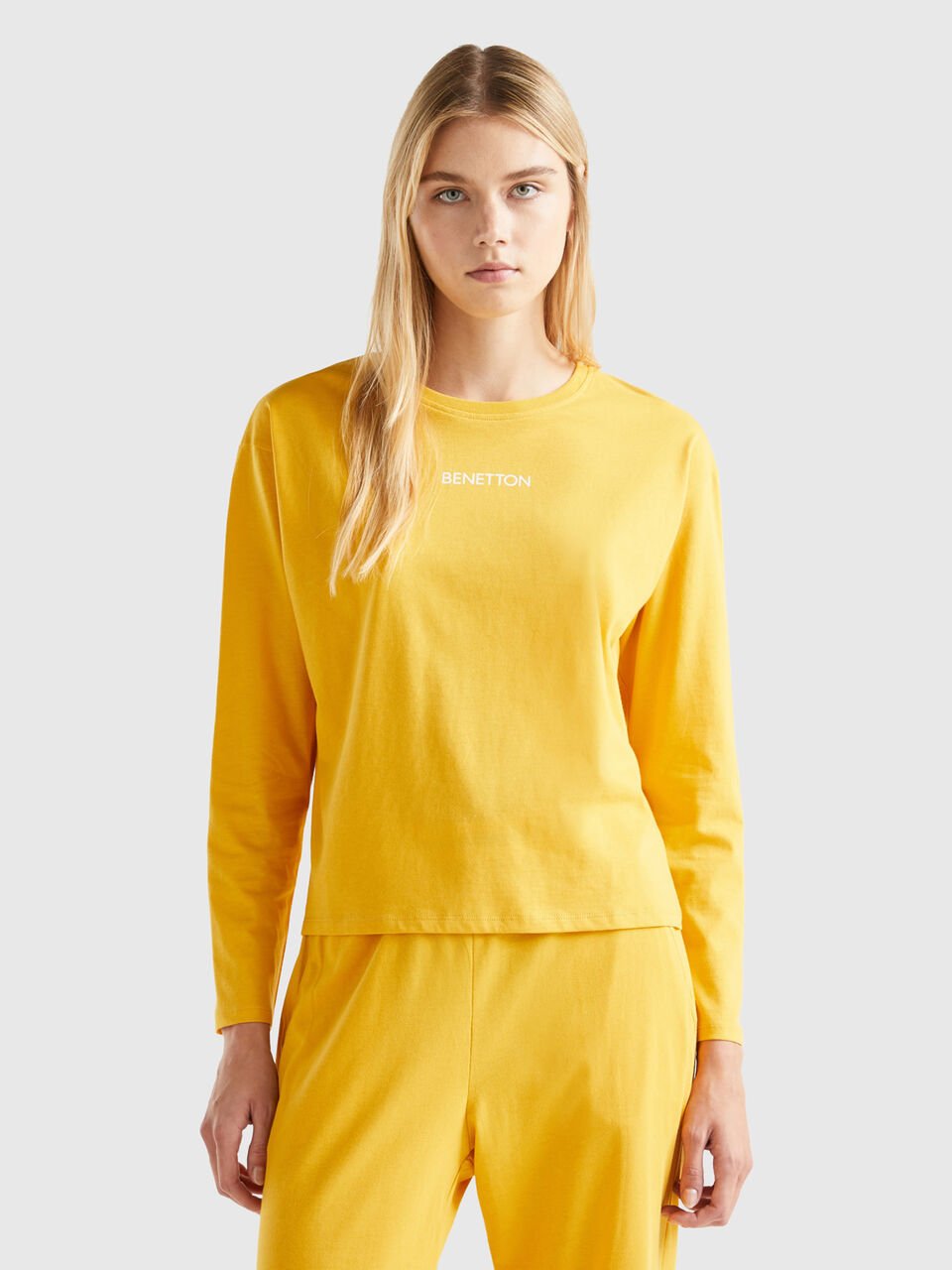 - Logoprint mit Gelb Shirt | Benetton