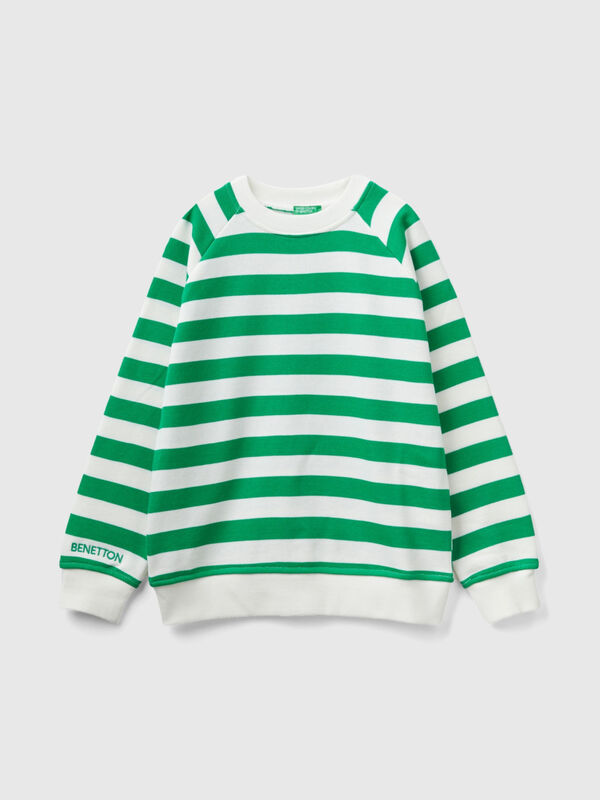 Sweatshirt mit Streifen in Grün und Weiß