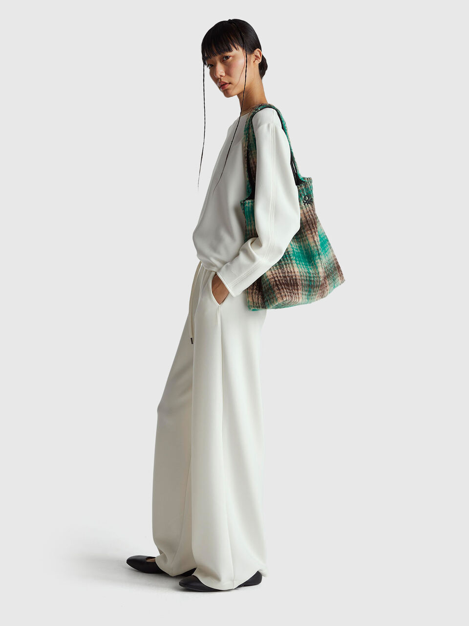 TROUSERS Damen image number null