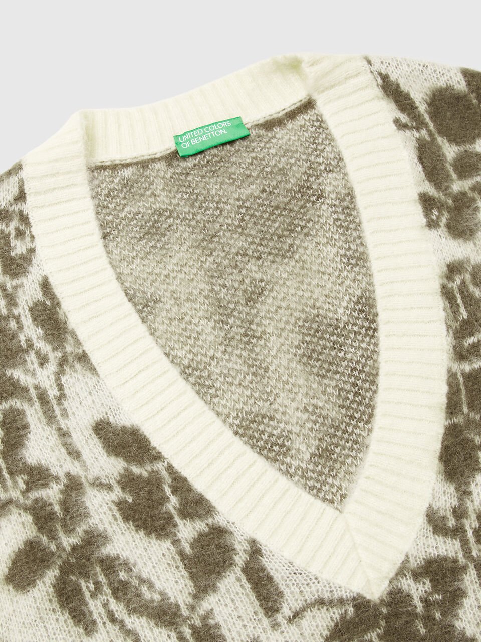 S/L V NECK SWEATER Damen image number null