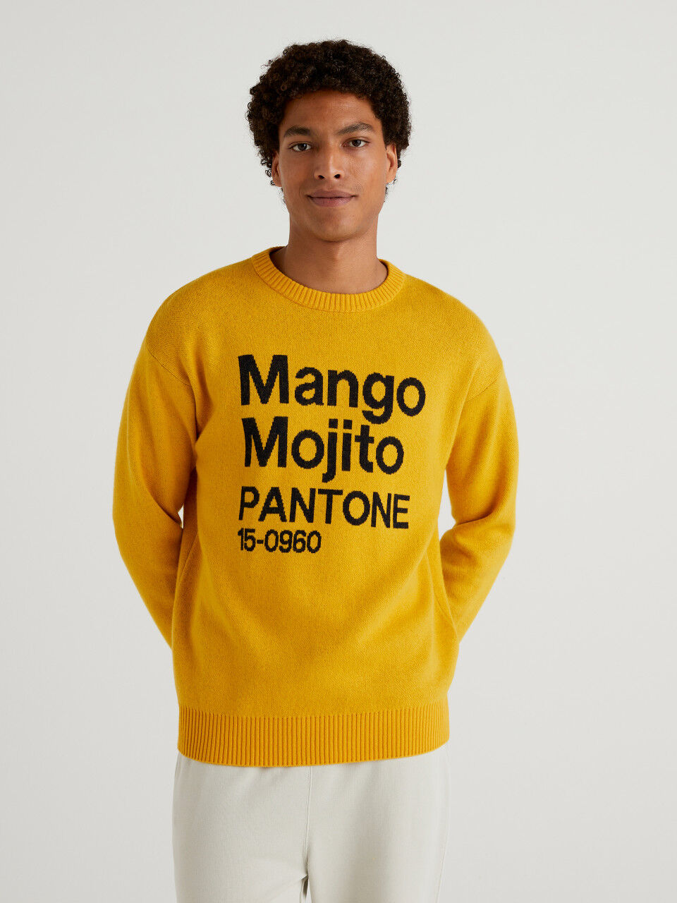 Pullover mit Intarsienarbeit in Gelb BenettonxPantone™