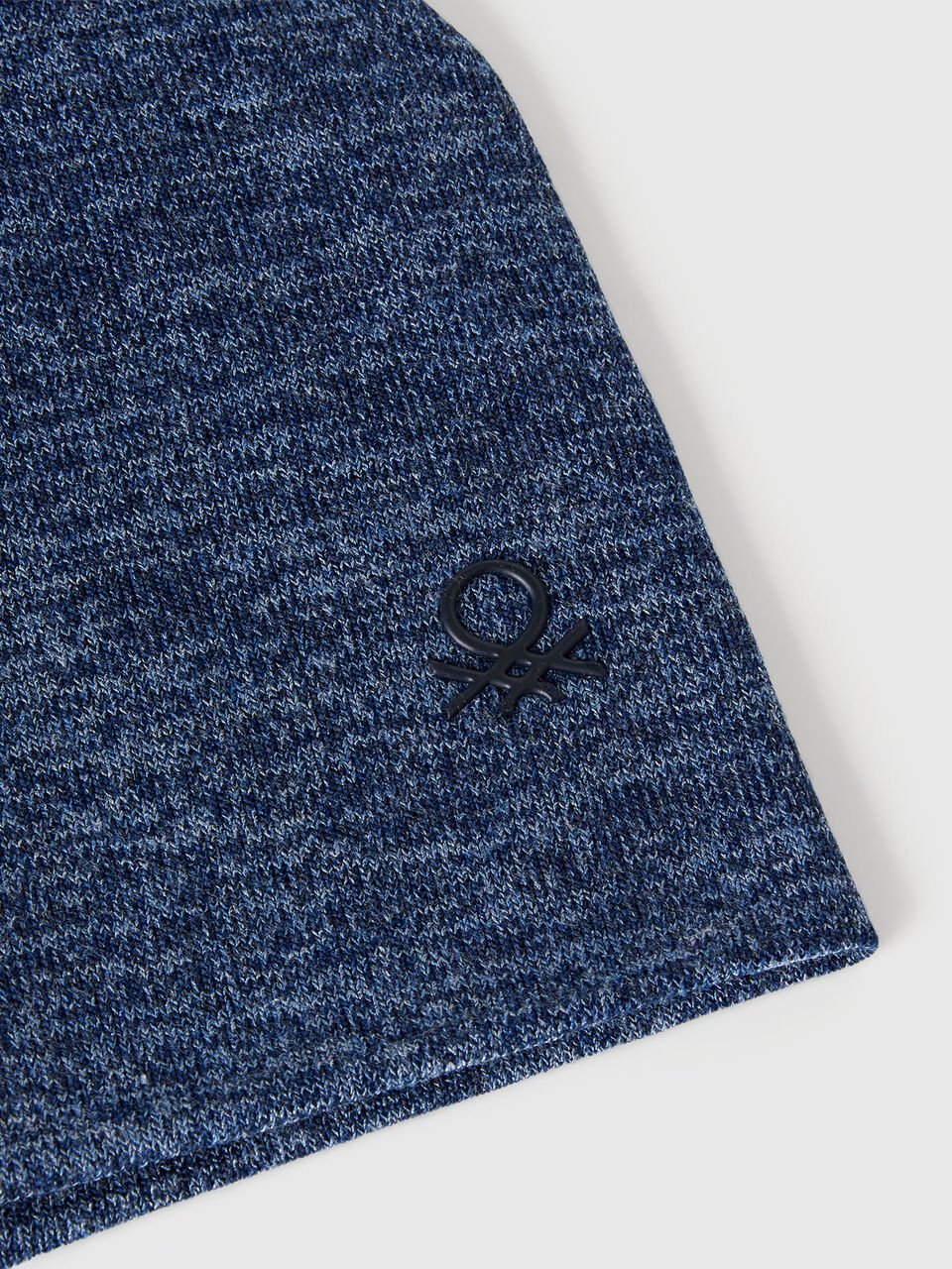 HAT Jungen image number null