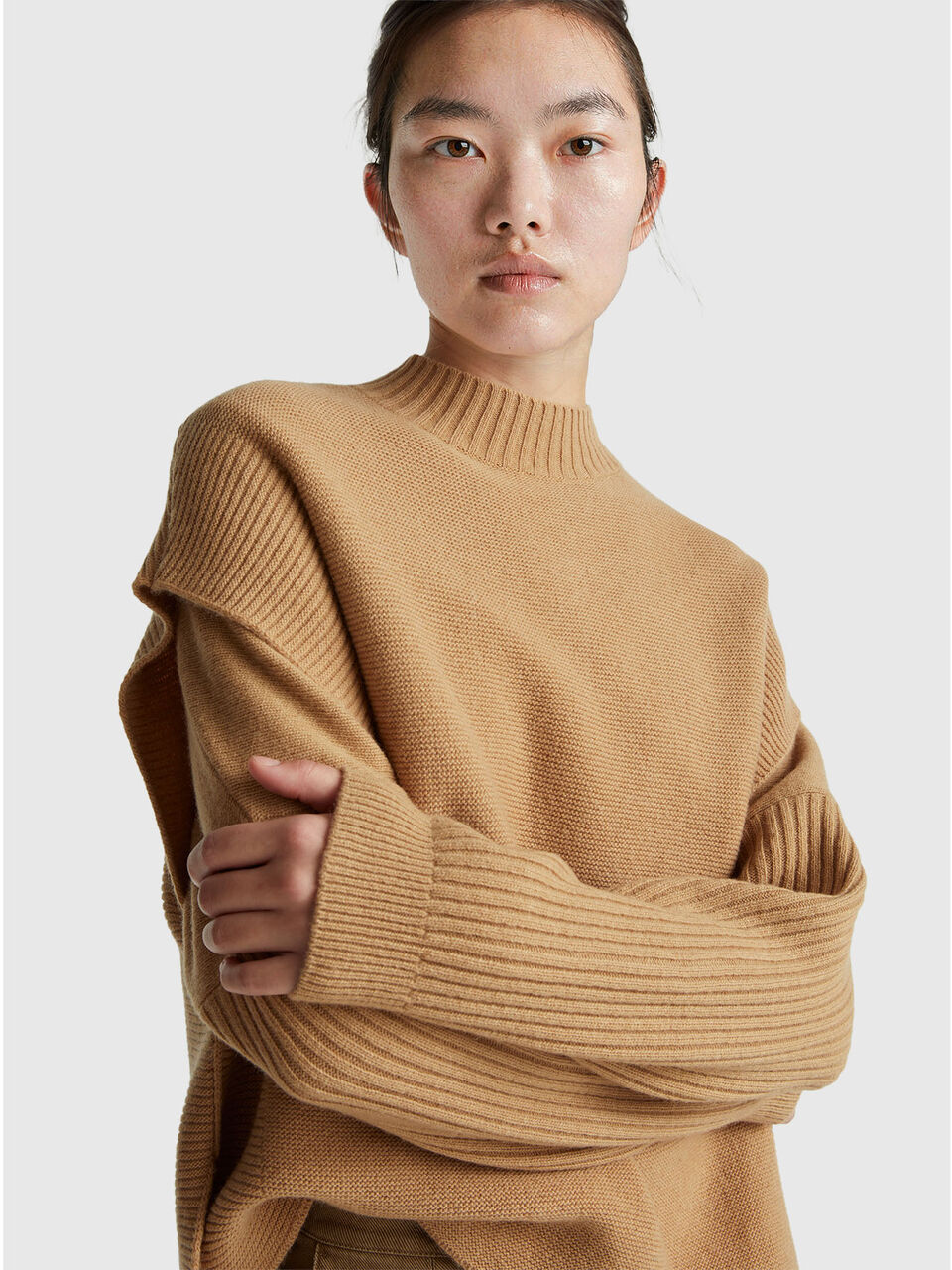 SLEEVELESS SWEATER Damen image number null