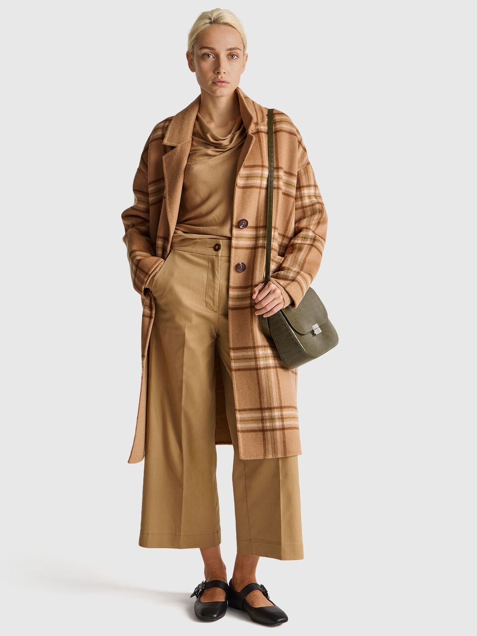 TROUSERS Damen image number null