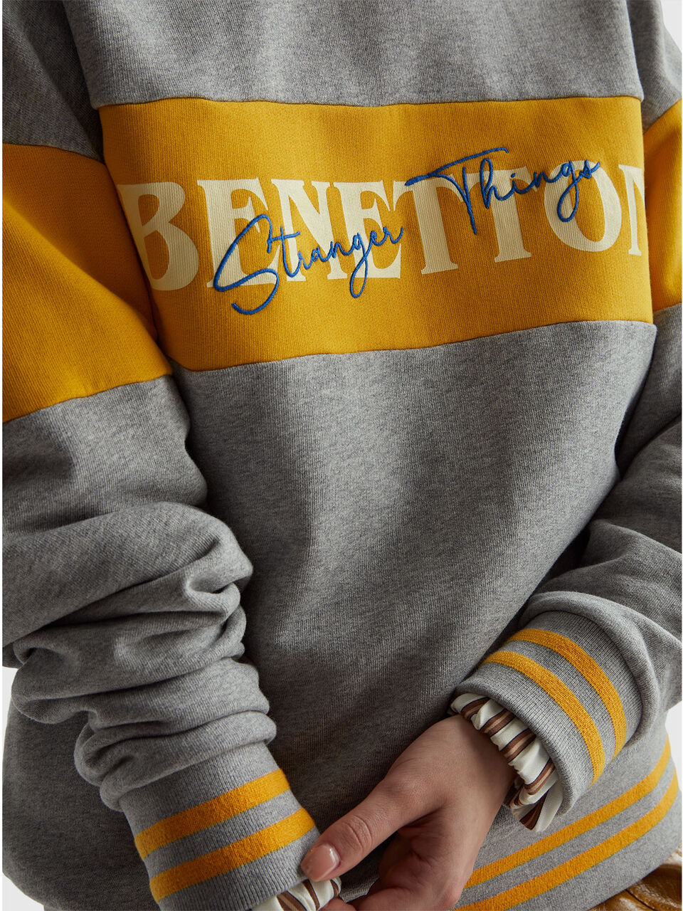 SWEATER L/S image number null